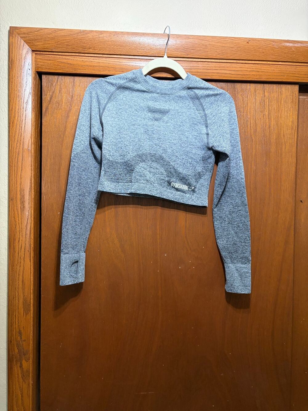 Gymshark Vital Seamless Crop Top Gray Long Sleeve Athletic Shirt Women's M